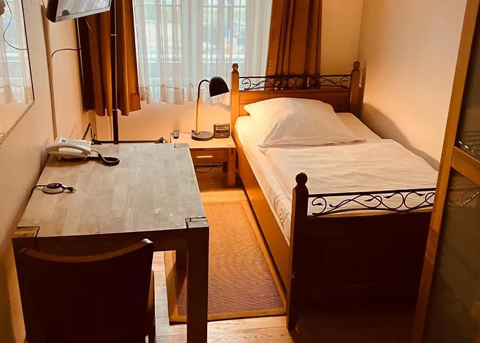 Amsterdam 3* Hamburg-Harburg